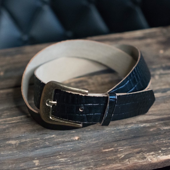 Vintage Leather Alligator Belt - Picture 2 of 3